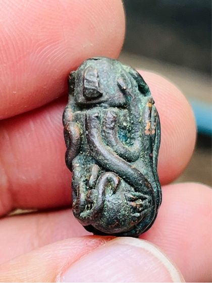 พระปิดตาหลังยันต์ รูปที่ 3