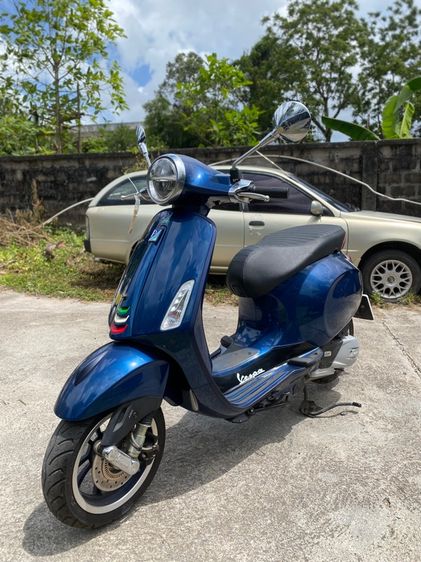 Vespa Primavera 2022