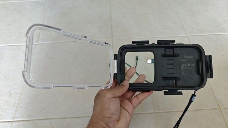 เคสโทรศัพท์กันน้ำ (Telesin Waterproof Case) รูปที่ 8