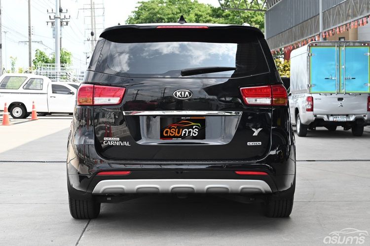 Kia Grand Carnival 2018 2.2 EX Van ดีเซล ไม่ติดแก๊ส เกียร์อัตโนมัติ ดำ รูปที่ 4