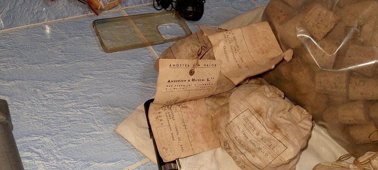 ขายจุกไม้ก๊อกเก่าปี1960จากโปรตุเกส รูปที่ 2