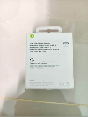 Adapter Iphone 20W แท้  รูปที่ 2
