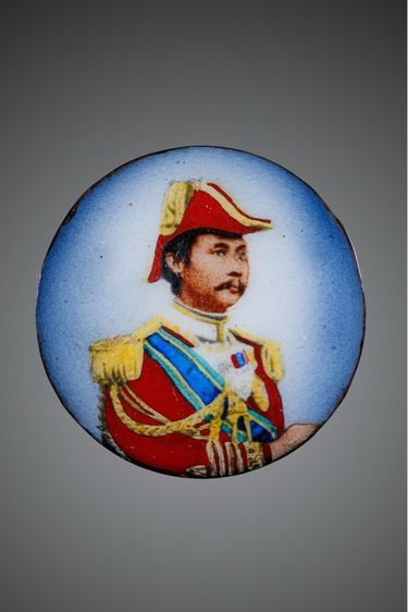 ล็อกเก็ต ร.5 นางเลิ้งอ๊าร์ต แฮนเมด