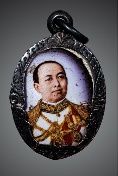 ล็อคเก็ต ร.6 นางเลิ้งอาร์ต