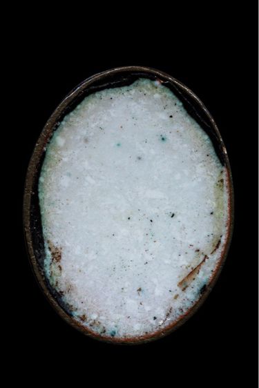 ล็อคเก็ตพระราชินีระบายมือนางเลิ้งอาร์ต  รูปที่ 2