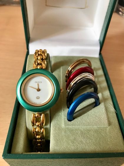 ทอง Gucci ของแท้ เครื่องควอทซ์ สภาพดี ใช้งานปกติ