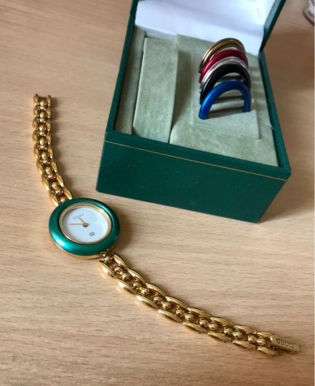 Gucci ของแท้ เครื่องควอทซ์ สภาพดี ใช้งานปกติ รูปที่ 8