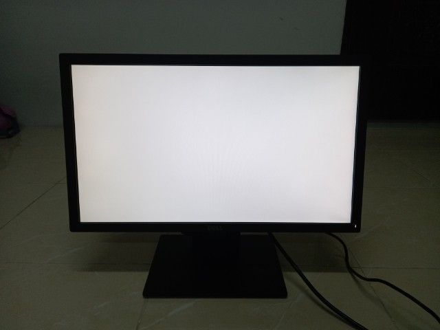 จอคอมพิวเตอร์ Dell E2216H ขนาด 21.5 นิ้ว (Full HD)

 รูปที่ 4