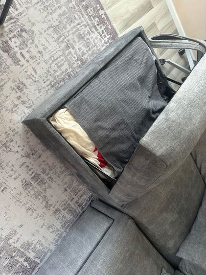 โซฟาตัวแอลขนาดใหญ่ 300 ซม. – สภาพดีมาก – ราคา 16,000 บาทครับ​Large 300cm L-Shape Sofa – Excellent Condition – 16 000 THB รูปที่ 3