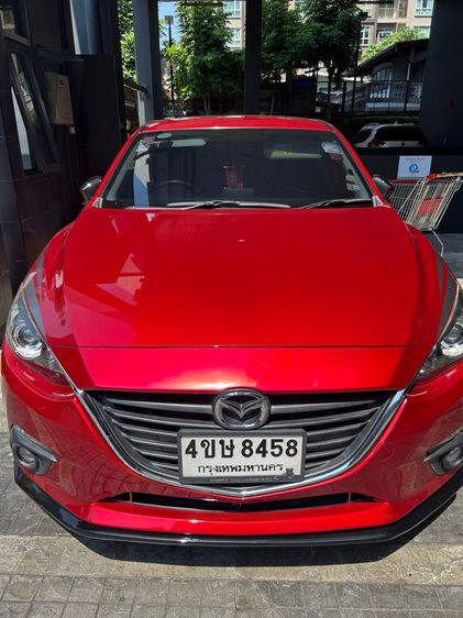 รถ Mazda Mazda3 2.0 E Sports สี แดง