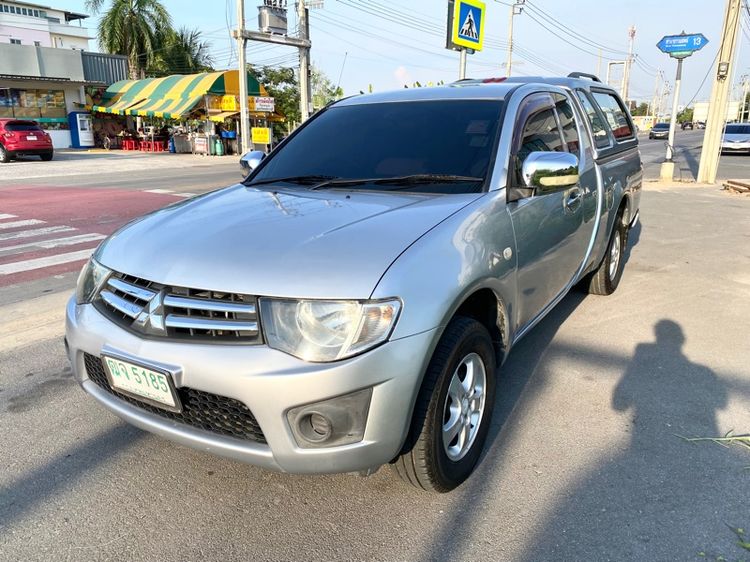 Mitsubishi Triton 2011 2.4 GLX Pickup เบนซิน ไม่ติดแก๊ส เกียร์ธรรมดา บรอนซ์เงิน รูปที่ 3