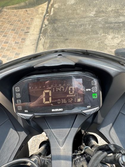 Suzuki GSX-150R ปี 2023 รูปที่ 11