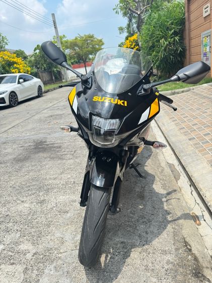 Suzuki GSX-150R ปี 2023 รูปที่ 8