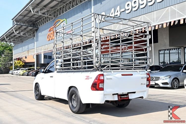 Toyota Hilux Revo 2024 2.4 Entry Pickup ดีเซล ไม่ติดแก๊ส เกียร์ธรรมดา ขาว รูปที่ 3