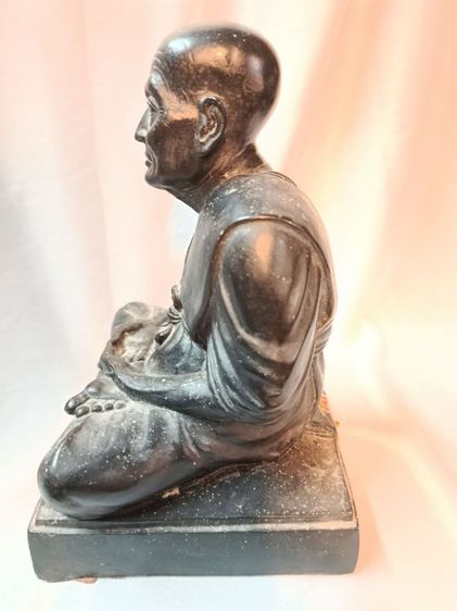 หลวงปู่ทวด เหยีบน้ำทะเลจืด เนื้อปูน รูปที่ 3