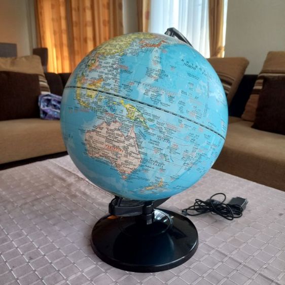 ลูกโลก 2 ภาษา มีไฟ LED  รูปที่ 3