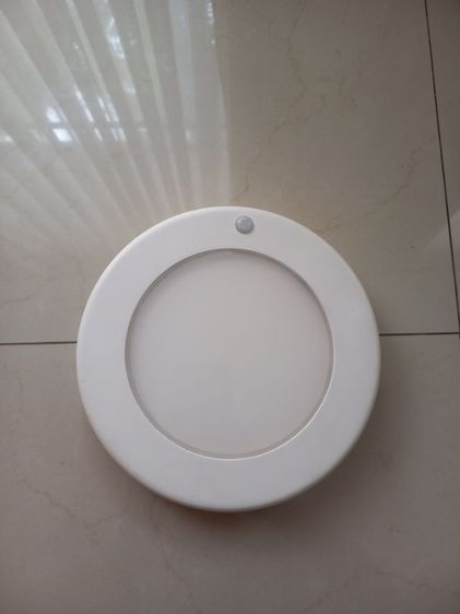 ไฟ LED ระบบเซนเซอร์อัตโนมัติ ยี่ห้อ IKEA