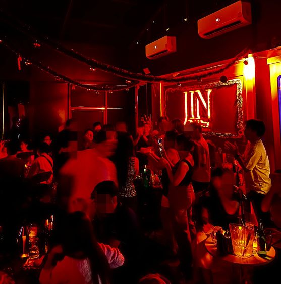 เซ้งด่วน ร้านเหล้า Bar Restaurant ใจกลางเมือง สมุทรปราการ ในตลาด Black Market