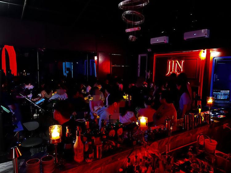 เซ้งด่วน ร้านเหล้า Bar Restaurant ใจกลางเมือง สมุทรปราการ ในตลาด Black Market รูปที่ 5