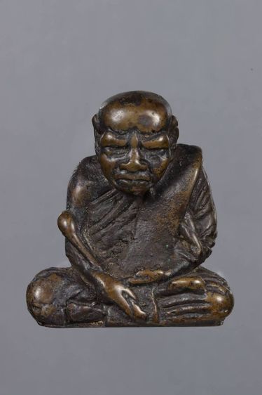 พระเครื่อง