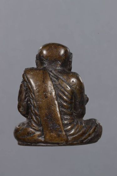 พระเครื่อง รูปที่ 3