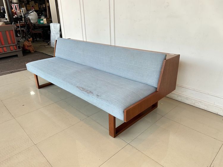 โซฟา 4 ที่นั่งสไตล์ วินเทจ เบาะผ้าสีน้ำเงิน รูปที่ 4