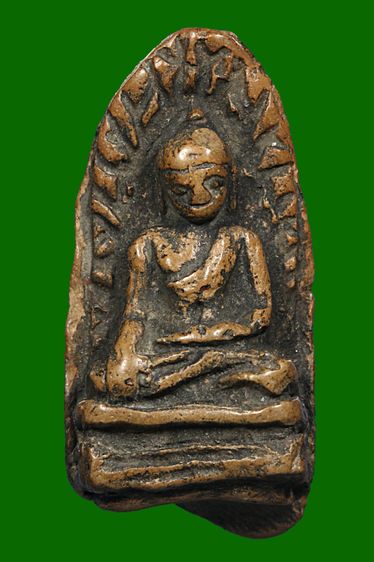 พระเนื้อดินเก่า ฐาน 1สูง2.4 ซ.ม BB 408