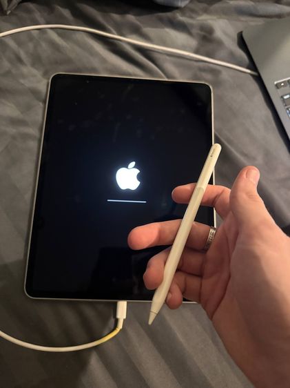 Ipad Pro 12.9 Inch 5th Generation + apple pencil PRO for FREE รูปที่ 3