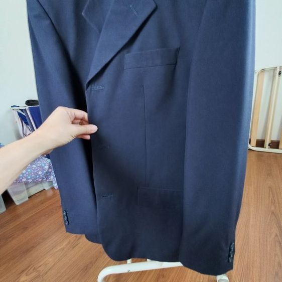 ชุดสูทผู้ชายสีน้ำเงินเข้ม (เสื้อสูทและกางเกง) ยี่ห้อ Guy Laroach  รูปที่ 3