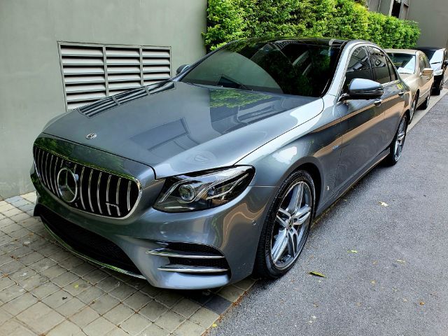 รถ Mercedes-Benz E-Class E350 AMG สี เทา