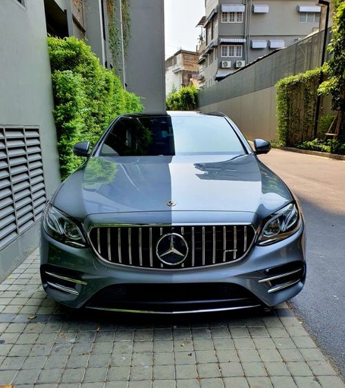Mercedes-Benz E-Class 2017 E350 AMG Sedan ไฮบริด เกียร์อัตโนมัติ เทา รูปที่ 4