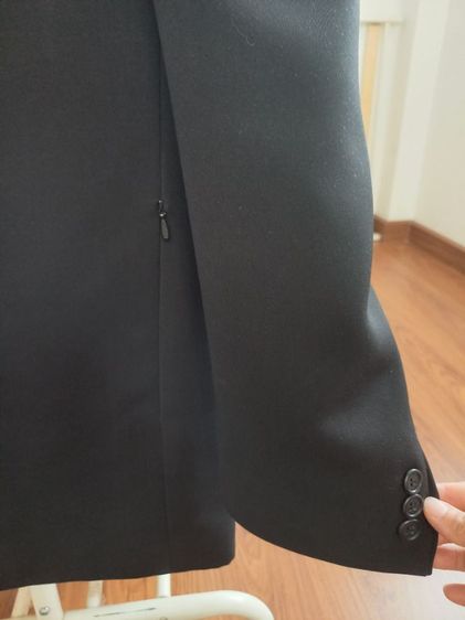 ชุดสูทผู้ชาย 2 ชิ้น สีดำ ยี่ห้อ Peter Jame ไซส์ L เนื้อผ้าอย่างดี งานสั่งตัดร้าน รูปที่ 2