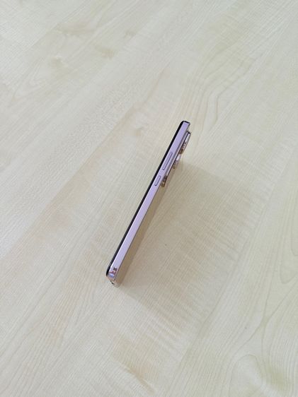 ขายถูก vivo V50 Lite 5G สีสวย เครื่องศูนย์ไทยแท้ จุดเด่นคือแบตเตอรี่อึดถึกทน ใช้งานข้ามวันสบาย สภาพเครื่องสวยกริ๊บ ไร้ตำหนิ การใช้งานปกติ  รูปที่ 4