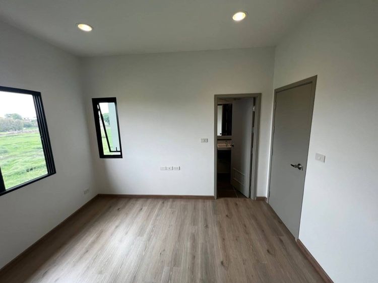 ให้เช่า โฮมออฟฟิศ ทาวน์โฮม โครงการ Premium Place พหลโยธิน–รามอินทรา  บ้าน 3 ชั้น สไตล์โมเดิร์น ทำเลศักยภาพ เหมาะอยู่อาศัยหรือทำโฮมออฟฟิ รูปที่ 4