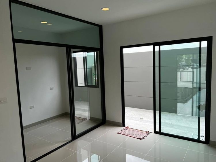 ให้เช่า โฮมออฟฟิศ ทาวน์โฮม โครงการ Premium Place พหลโยธิน–รามอินทรา บ้าน 3 ชั้น สไตล์โมเดิร์น ทำเลศักยภาพ เหมาะอยู่อาศัยหรือทำโฮมออฟฟิ รูปที่ 3