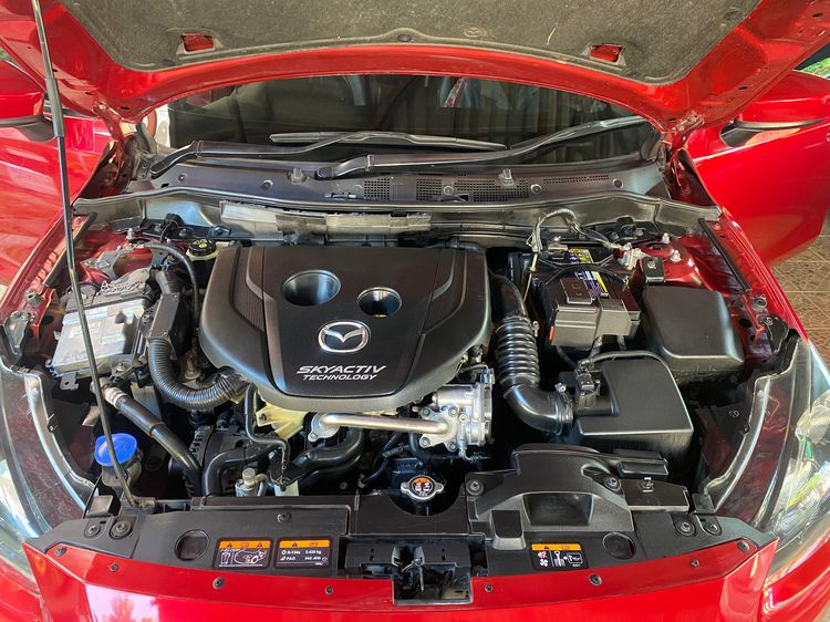Mazda Mazda 2 2015 1.5 Skyactiv-D Sedan ดีเซล ไม่ติดแก๊ส เกียร์อัตโนมัติ แดง รูปที่ 3