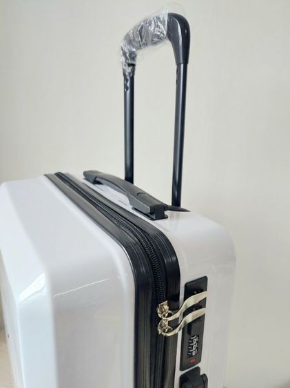 กระเป๋าเดินทาง Snoopy พรีเมี่ยม 20 นิ้ว (ใหม่) ส่งฟรี EMS รูปที่ 4