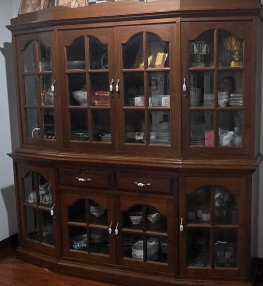 ตู้โชว์ไม้สัก รูปที่ 2