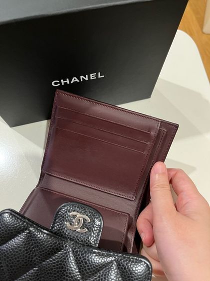 Chanel tri-fold wallet รูปที่ 7