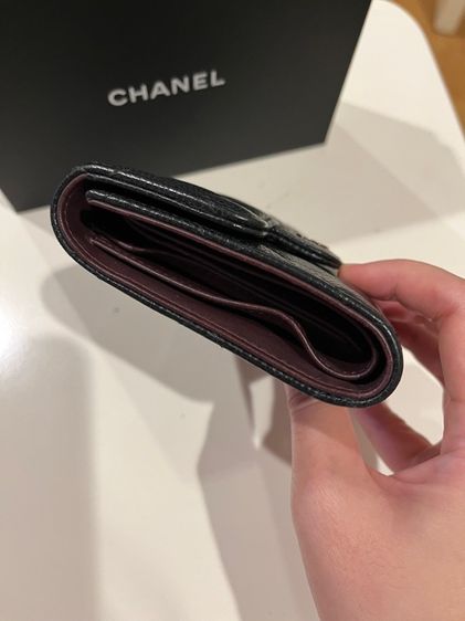Chanel tri-fold wallet รูปที่ 10