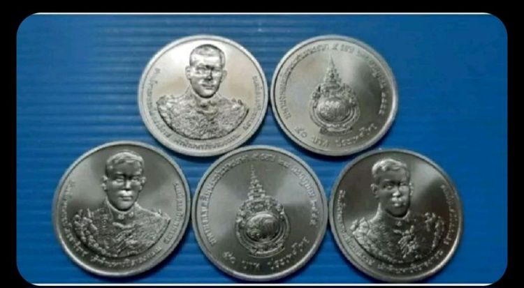 เหรียญ50หลายวาระและเหรียญ100บาทไม่ผ่านการใช้ค่ะ รูปที่ 5