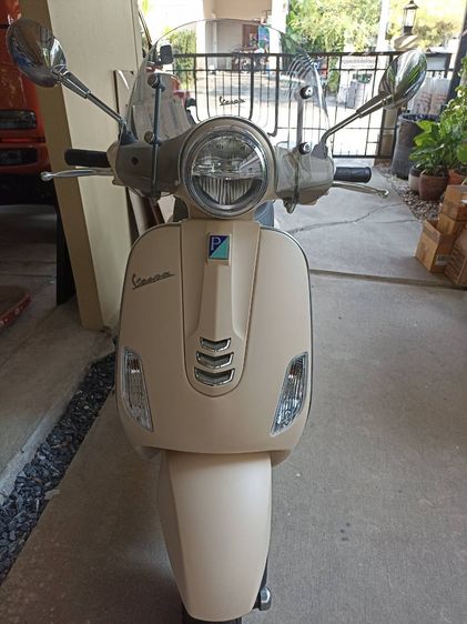 มือเดียววิ่ง 236 โล Vespa LX125 