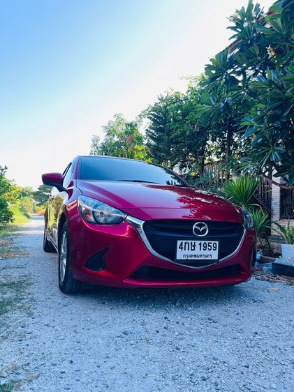 Mazda Mazda 2 2015 1.5 XD Sedan ดีเซล ไม่ติดแก๊ส เกียร์อัตโนมัติ แดง รูปที่ 2