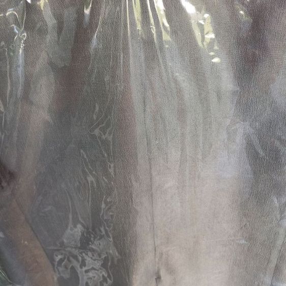 เสื้อผ้าไหมผู้ชาย สีเทาเงิน ไซส์ M 
สภาพเหมือนใหม่ รูปที่ 6