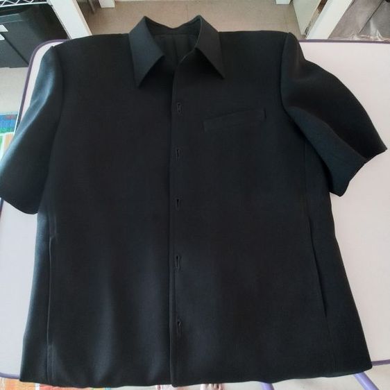 เสื้อเชิ้ตมีปกแขนสั้นผู้ชาย สีดำ สภาพเหมือนใหม่ รูปที่ 5