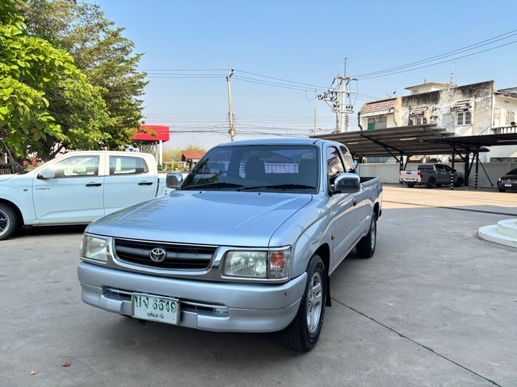 Toyota Hilux Tiger 2001 2.5 E Pickup ดีเซล ไม่ติดแก๊ส เกียร์ธรรมดา เทา รูปที่ 2