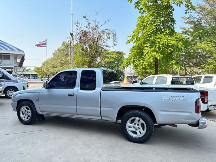 Toyota Hilux Tiger 2001 2.5 E Pickup ดีเซล ไม่ติดแก๊ส เกียร์ธรรมดา เทา รูปที่ 4