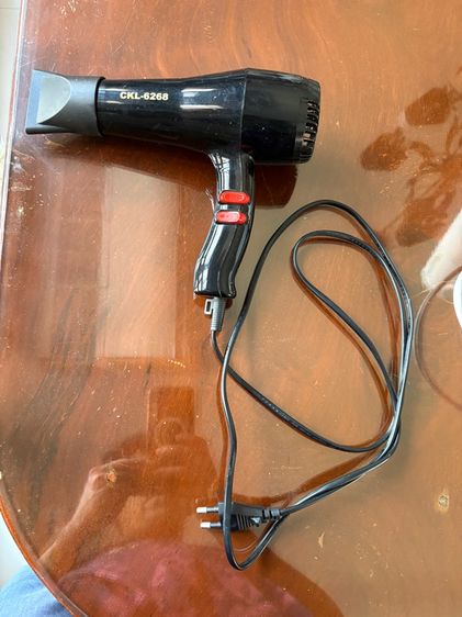 อุปกรณ์เสริมความงาม ไดร์เป่าผมCKL-6268 Hair Dryer CKL-6268  ขนาด1200 watt ปรับความร้อนและแรงลมได้ ของแท้มีมอก.