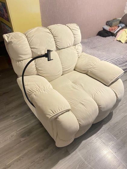 เก้าอี้นวมไฟฟ้าจากอินตาลี รูปที่ 2