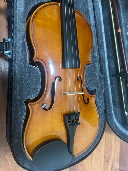 ไวโอลิน ขนาด4ทับ4 พร้อมที่รองบ่า